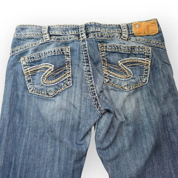 Silver Tuesday 16.5 Bootcut Jeans, Size 32 - Picture 8 of 12
